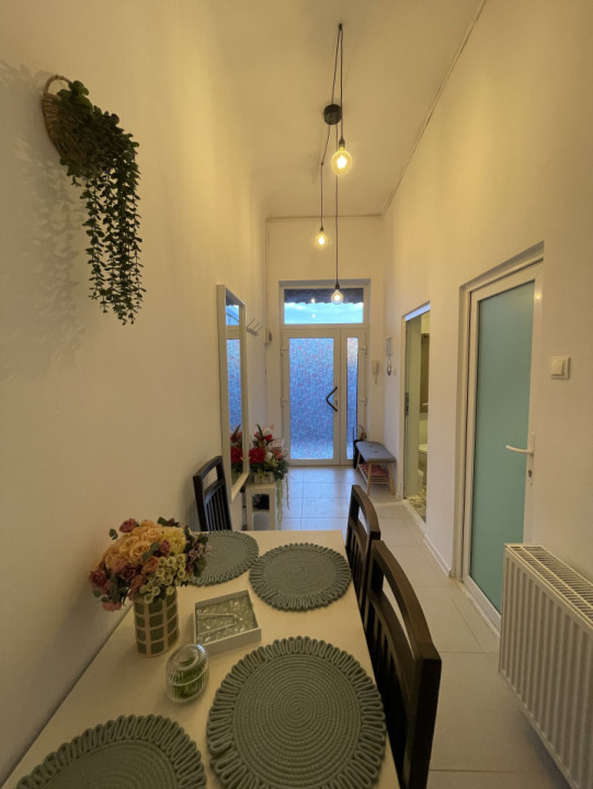 Apartament istoric in Piata Iosefin Amenajat pentru Booking/AirBnb