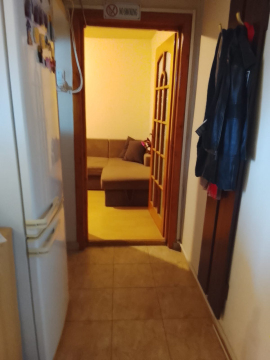 VANZARE APARTAMENT SEMIDECOMANDAT, CALEA SAGULUI,  PROPRIETAR