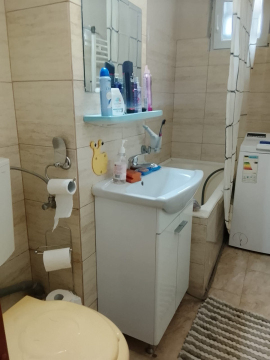 VANZARE APARTAMENT SEMIDECOMANDAT, CALEA SAGULUI,  PROPRIETAR