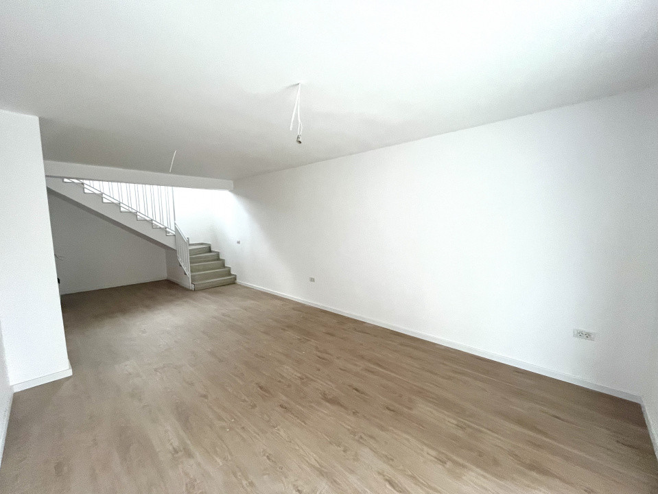 Finalizata, Casa Individuala, Asfalt