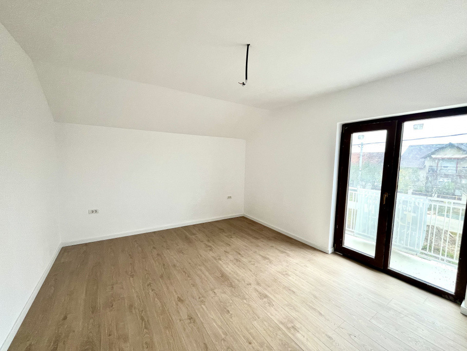 Finalizata, Casa Individuala, Asfalt