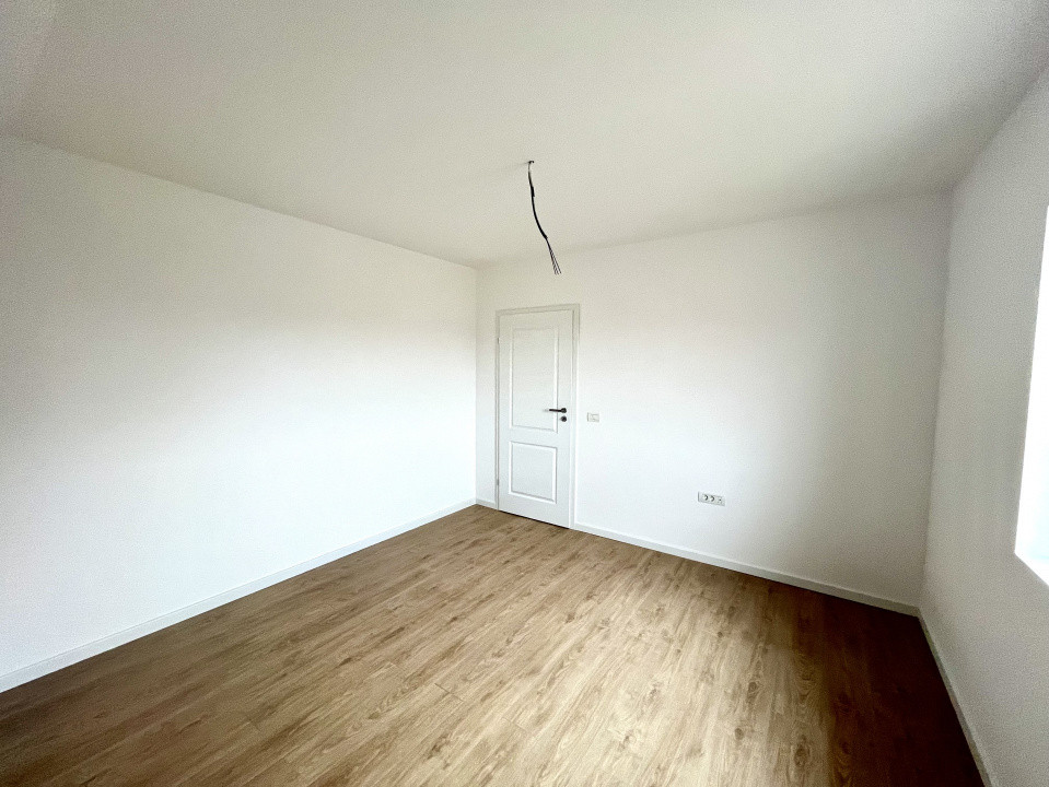 Finalizata, Casa Individuala, Asfalt