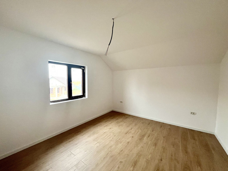 Finalizata, Casa Individuala, Asfalt