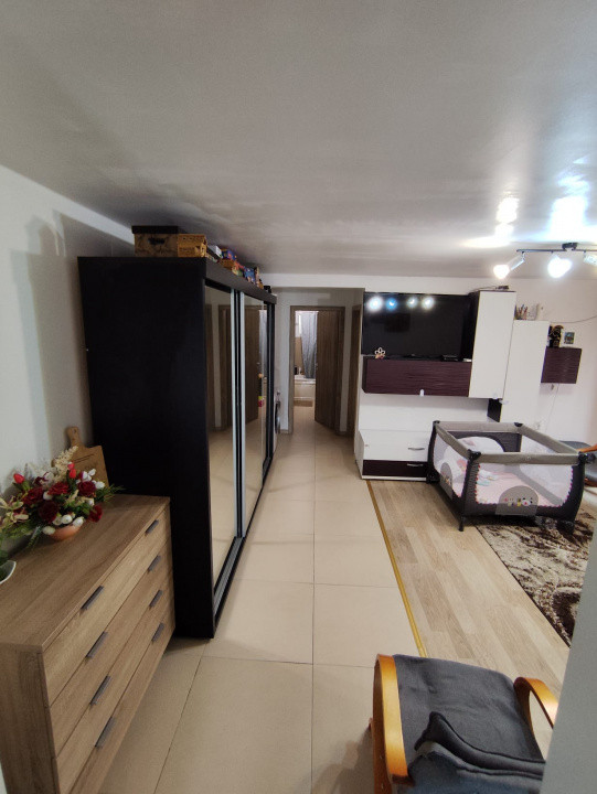 Comision 0%, Mobilat si Utilat, Asfalt