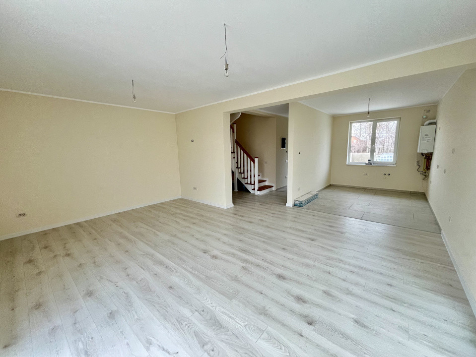 Comision 0%, Mediteranean, Asfalt