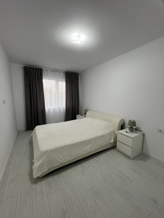 DECOMANDAT, BUCATARIE INCHISA, PRIMA INCHIRIERE