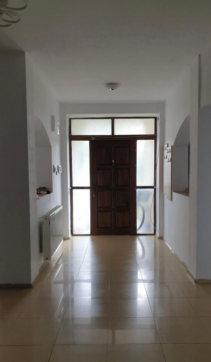 5 CAMERE, UTVIN, ASFALT