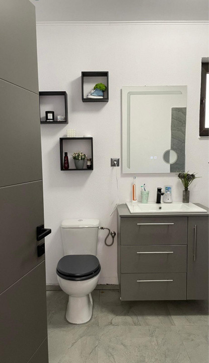 5 CAMERE, UTVIN, ASFALT