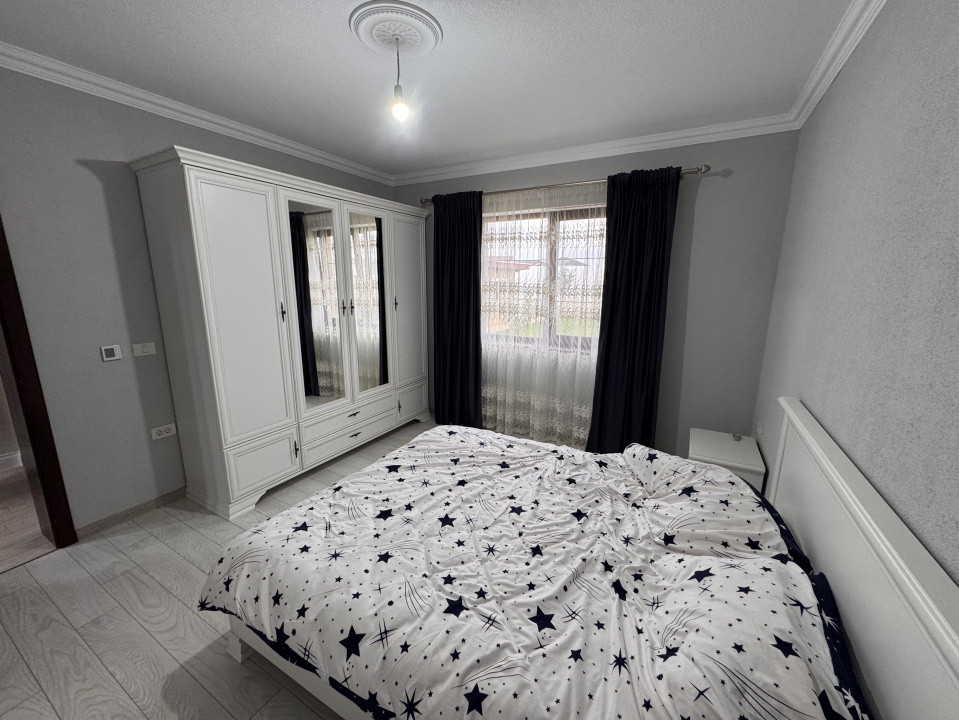 CASA INDIVIDUALA, COMPLET MOBILATA SI UTILATA, 740 MP TEREN.