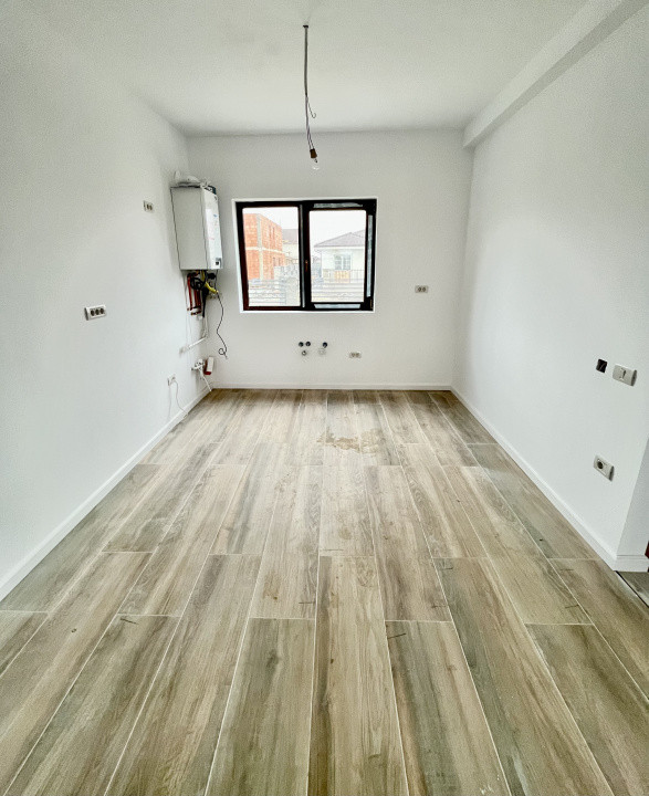 Pozitie Excelenta, 4 Camere, Zid Despartitor Dublu