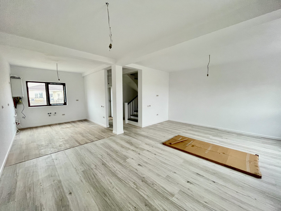 Pozitie Excelenta, 4 Camere, Zid Despartitor Dublu