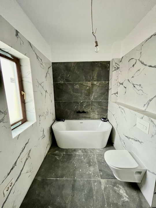 Pozitie Excelenta, 4 Camere, Zid Despartitor Dublu