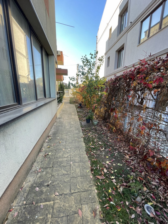 Apartament 3 camere, superb, complet mobilat si utilat