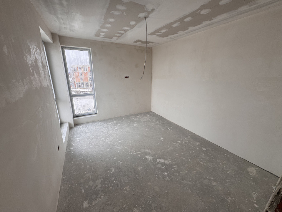 DIRECT DEZVOLTATOR, SUPRAFATA GENEROASA, 3 CAMERE