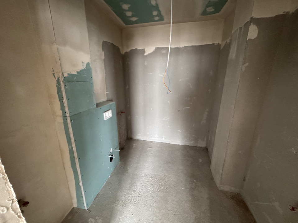 DIRECT DEZVOLTATOR, SUPRAFATA GENEROASA, 3 CAMERE