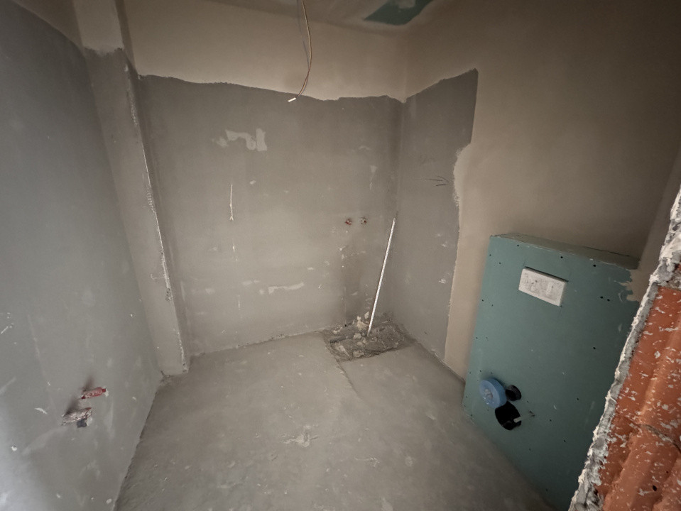 DIRECT DEZVOLTATOR, SUPRAFATA GENEROASA, 3 CAMERE