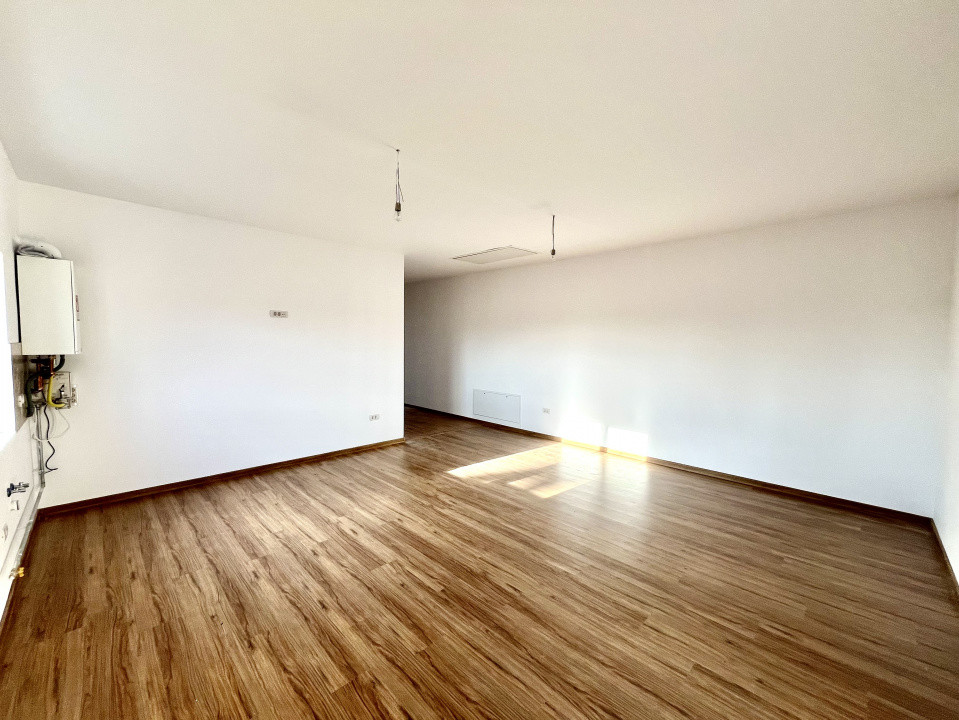 Finalizata, 3 Camere, Asfalt