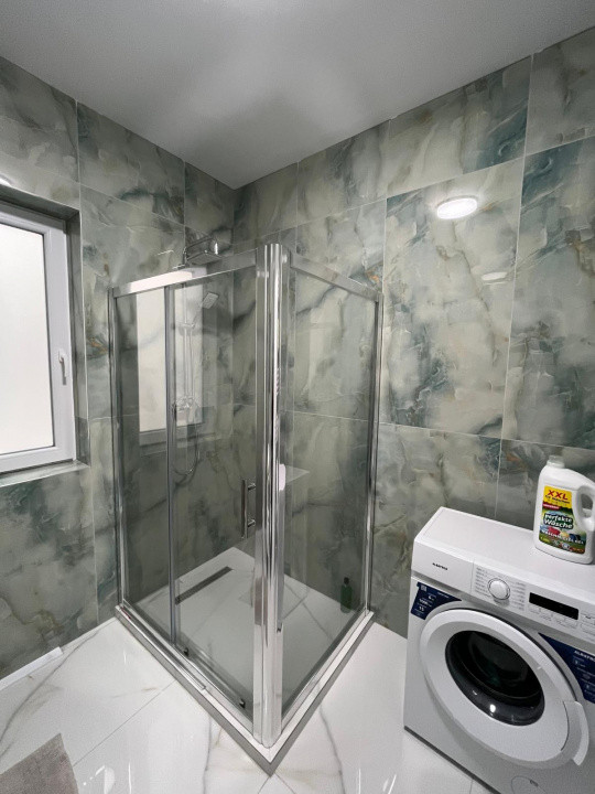 DECOMANDAT, SPATIOS, APARTAMENT CU 2 CAMERE DE INCHIRIAT