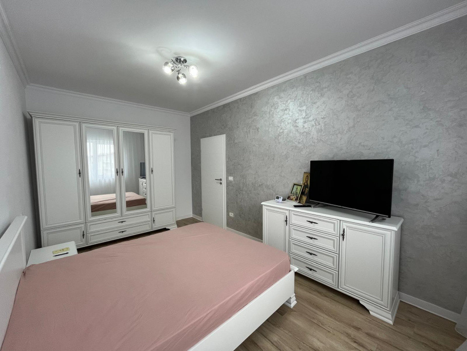 DECOMANDAT, SPATIOS, APARTAMENT CU 2 CAMERE DE INCHIRIAT