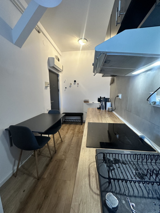 RENOVAT, DECOMANDAT, APARTAMENT CU 2 CAMERE, SOARELUI