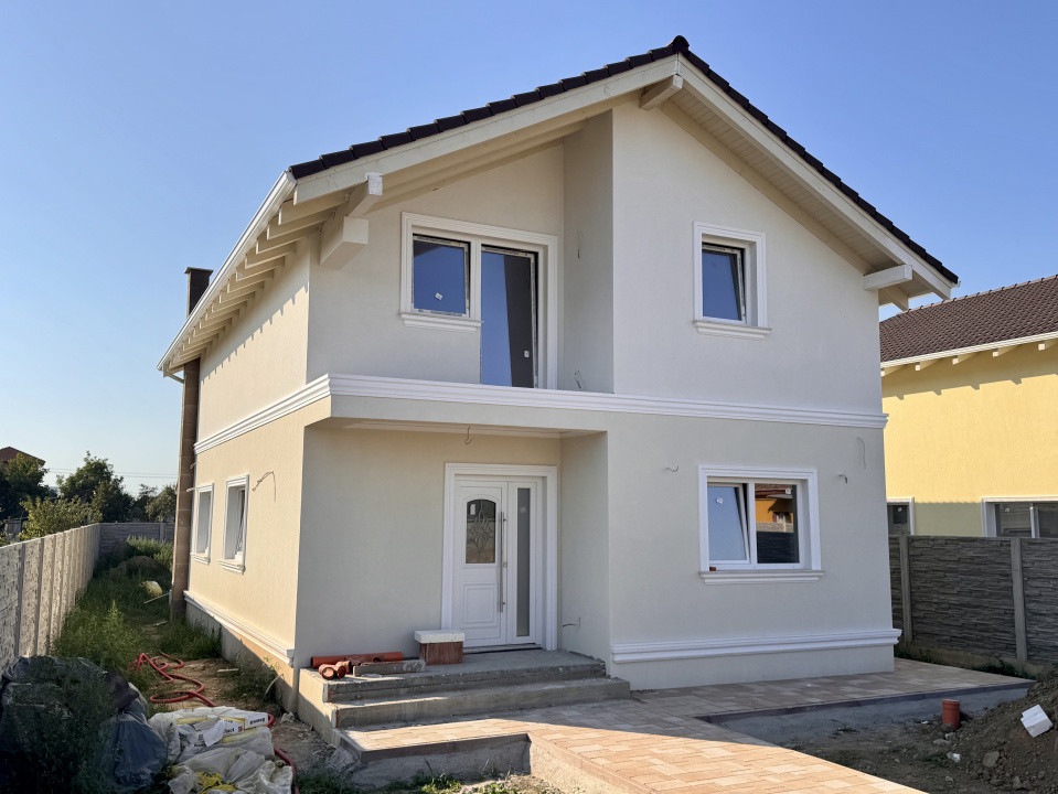 CASA INDIVUALA, 500MP TEREN, SUPRAFATA GENEROASA