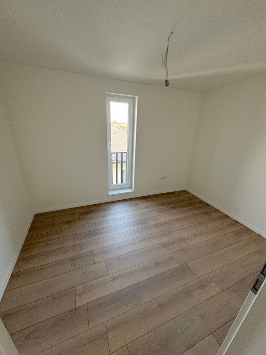 ASFALT, 4 CAMERE, FINALIZATA