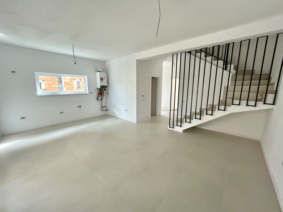 Comision 0%, 4 Camere, Asfalt