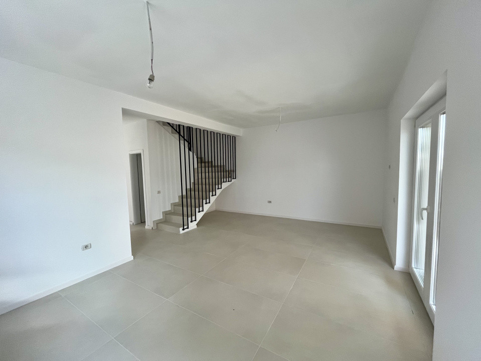 Comision 0%, 4 Camere, Asfalt