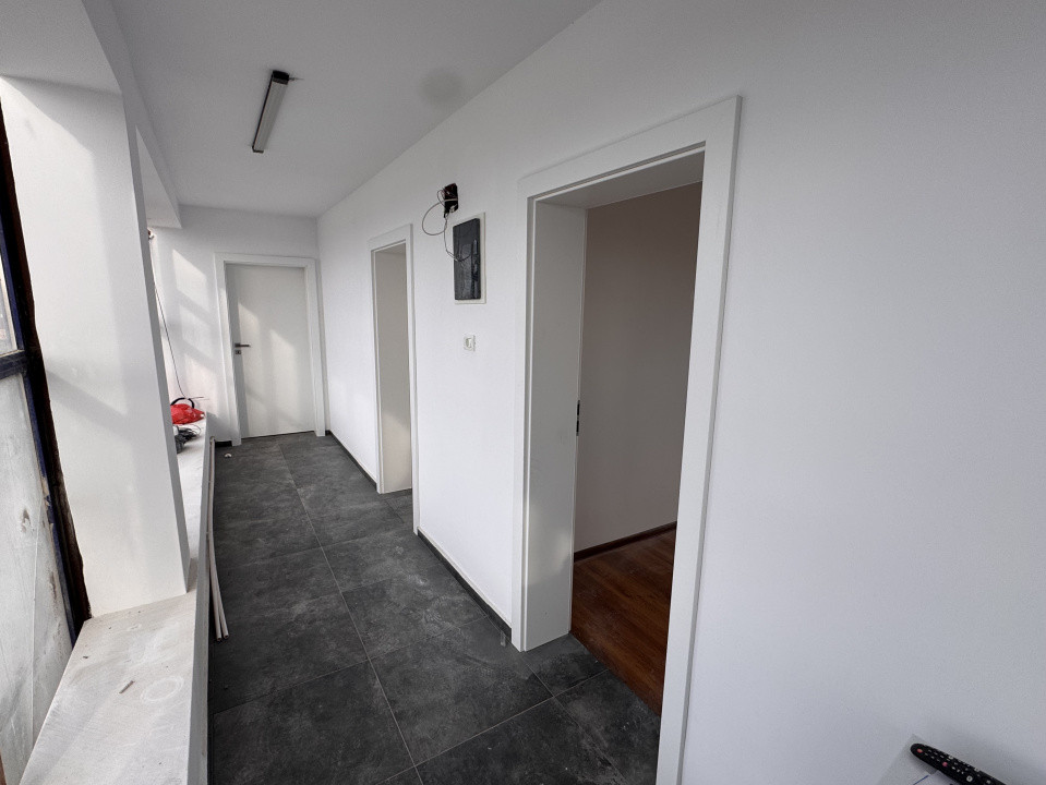 DE INCHIRIAT SPATIU BIROU/SERVICII/BEAUTY. ZONA MEHALA, COMISION 0%