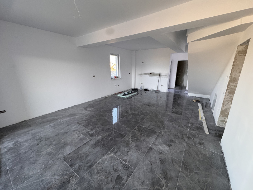 DIRECT DEZVOLTATOR, SUPRAFATA GENEROASA, MODERN