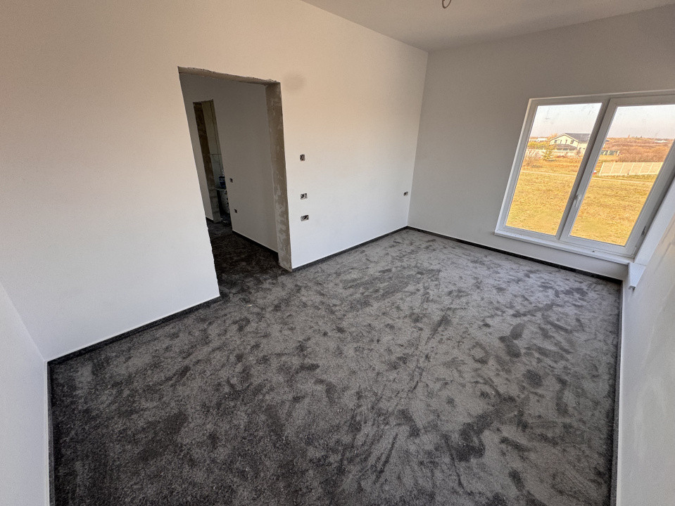 DIRECT DEZVOLTATOR, SUPRAFATA GENEROASA, MODERN