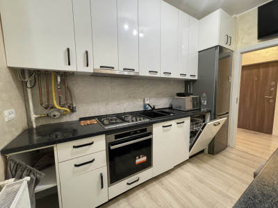 Apartament decomandat la parter,  2 camere Hotel IQ