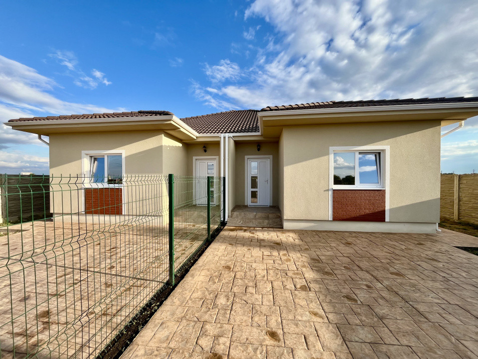 Finalizata, 3 Camere, Asfalt