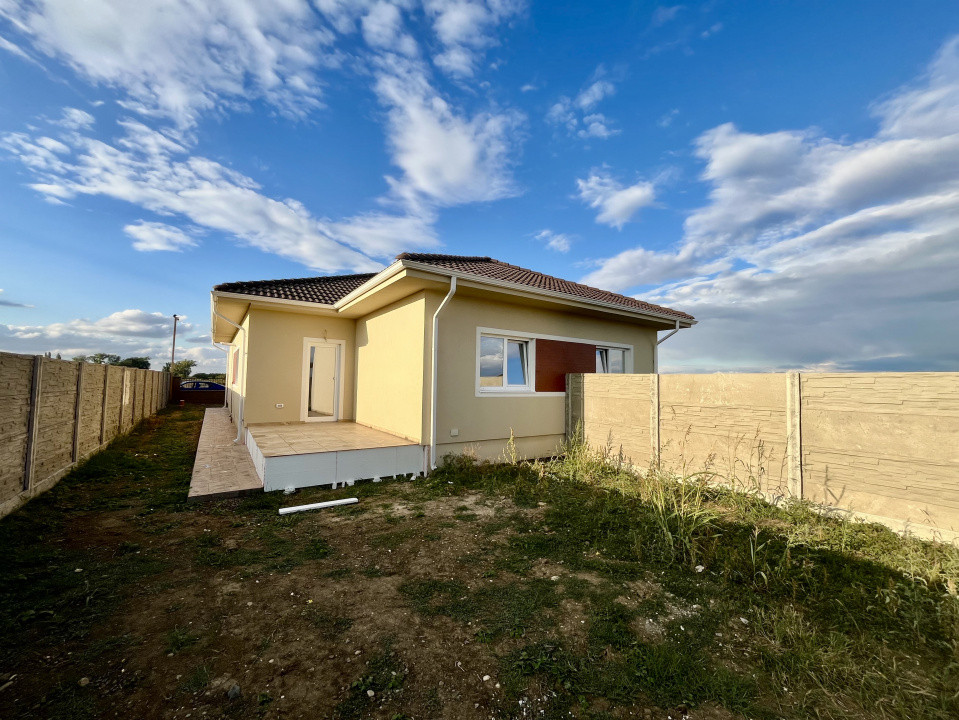 Finalizata, 3 Camere, Asfalt