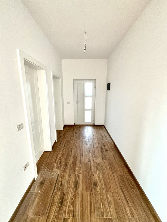 Finalizata, 3 Camere, Asfalt