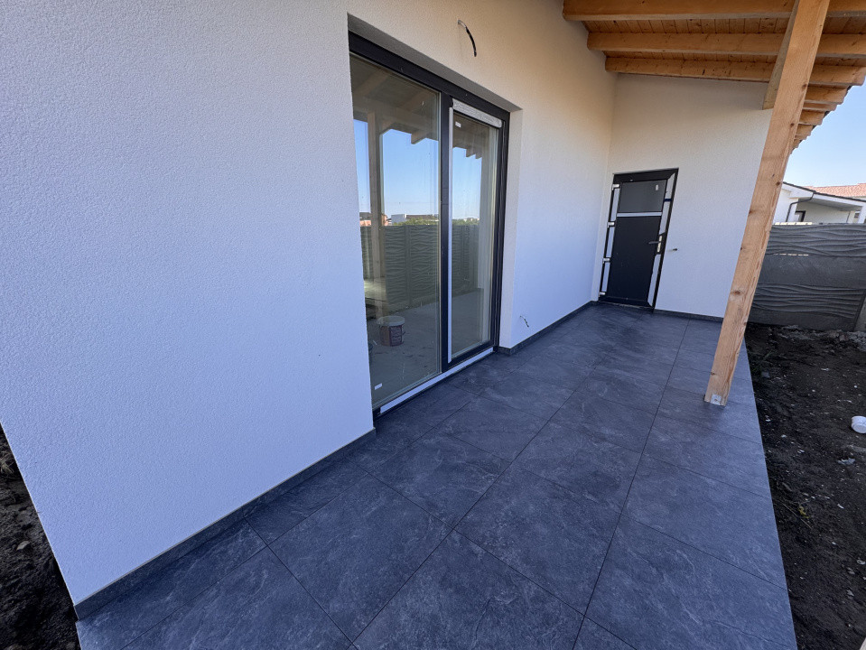 3 CAMERE, DESPARTIT PRIN C.T , SUPRAFATA GENEROASA