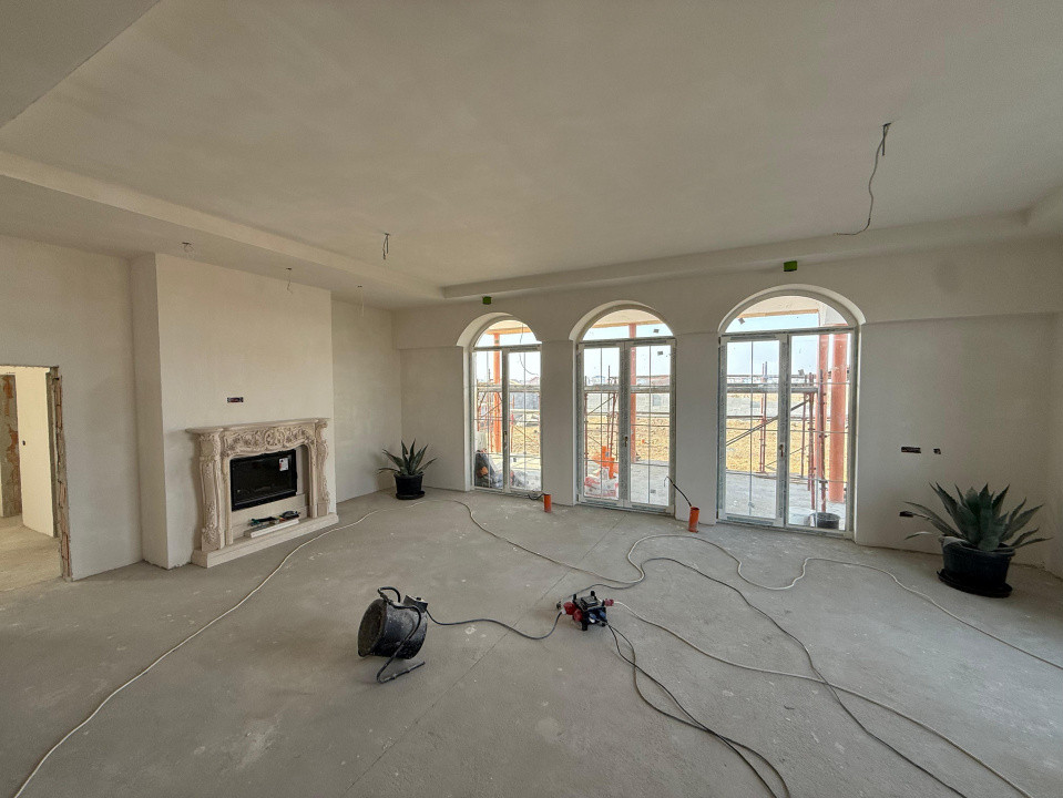 CASA DE LUX, 989 MP TEREN, FINISAJE PREMIUM, COMISION 0%.