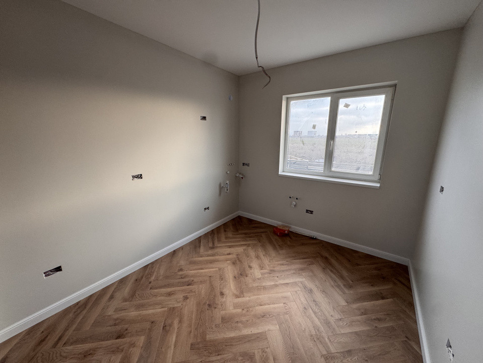 DIRECT DEZVOLTATOR, ASFALT, SPATIOS 