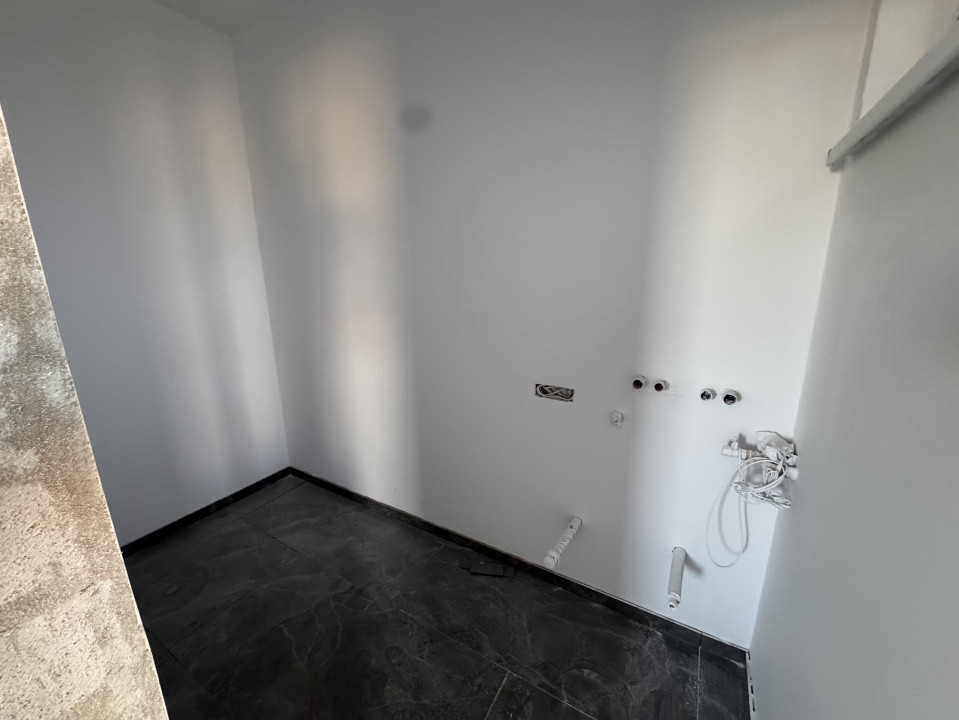 DIRECT DEZVOLTATOR, SUPRAFATA GENEROASA, MODERN