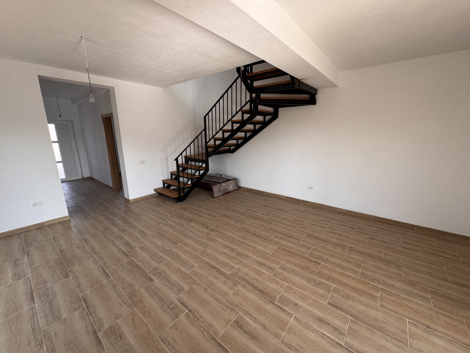 DIRECT DEZVOLTATOR, 415M TEREN, SUPRAFATA GENEROASA