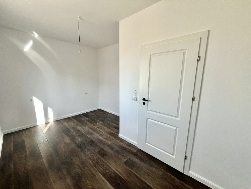 Comision 0%, 4 Camere, Finalizat