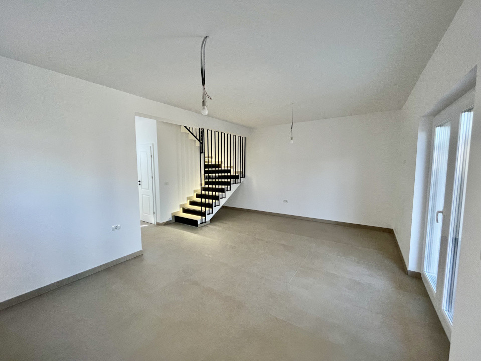 Comision 0%, 4 Camere, Finalizat