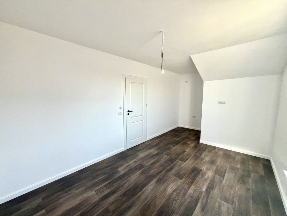 Comision 0%, 4 Camere, Finalizat