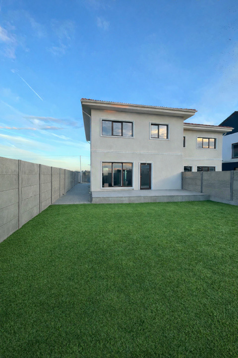 Comision 0%, Mediteranean, Asfalt