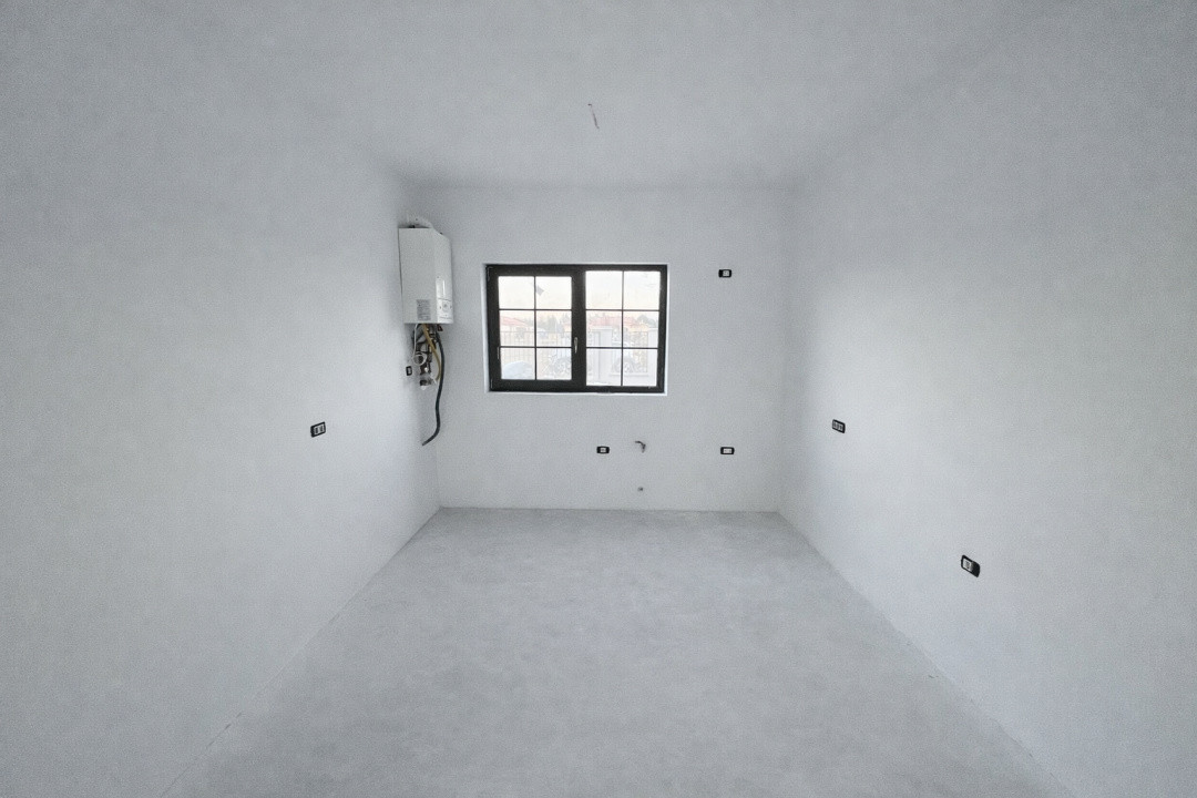 Comision 0%, Mediteranean, Asfalt