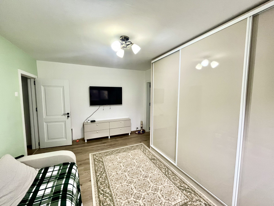 Renovat, Etaj Intermediar, Pozitie Excelenta