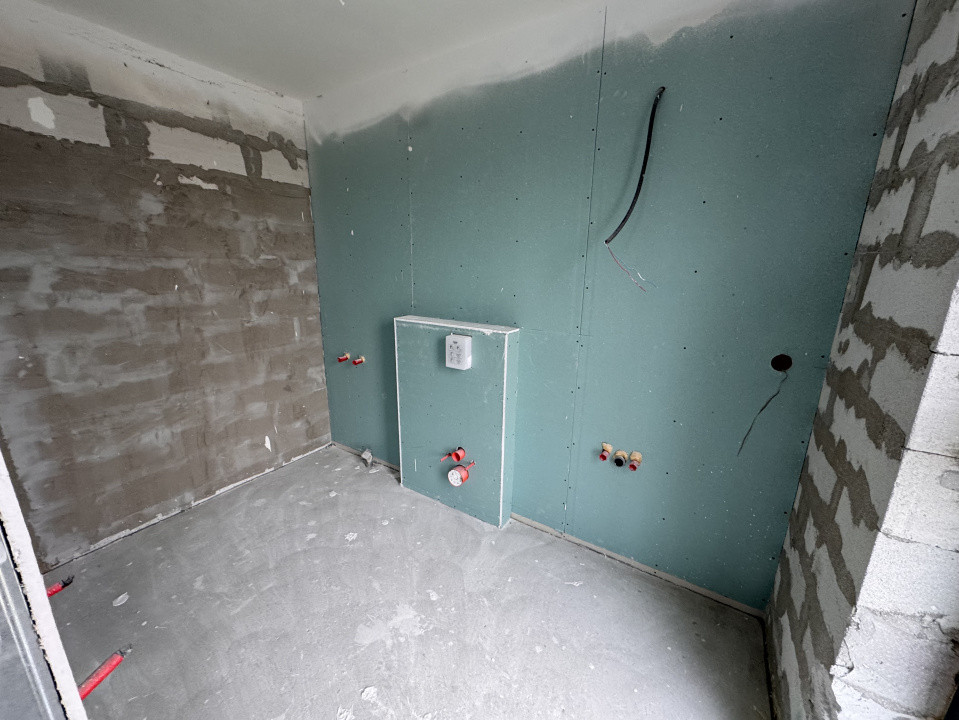 116 UTILI , 5 CAMERE , COMISION 0%