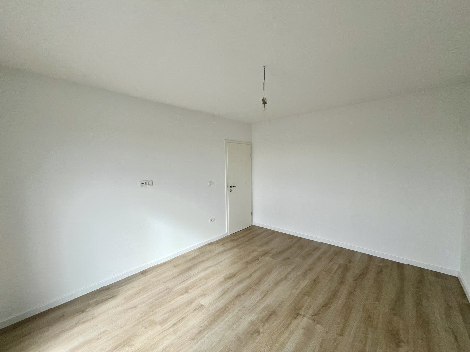 Pozitie Excelenta, Duplex Despartit, Finalizat