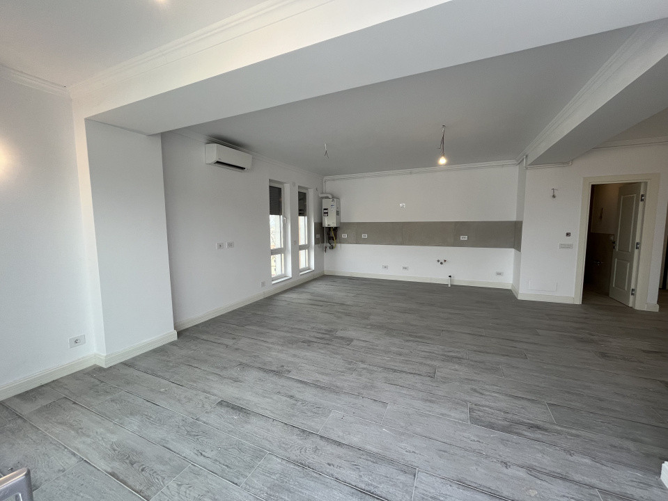 DEZVOLTATOR, PENTHOUSE, LIFT, GIROC, ZONA LIDL