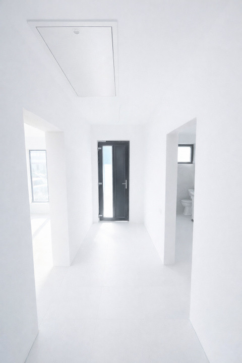 Ultima Jumatate, 3 Camere, Canalizare